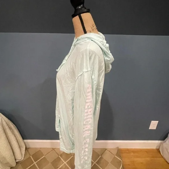 EUC American Eagle light hoodie/pullover - Picture 2 of 5